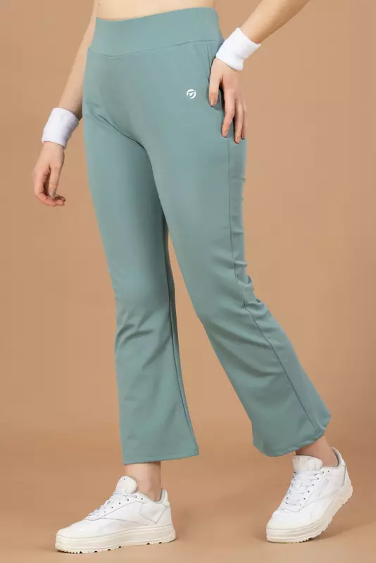 Drizone Two Way Cordrouy Bell Bottom for Women